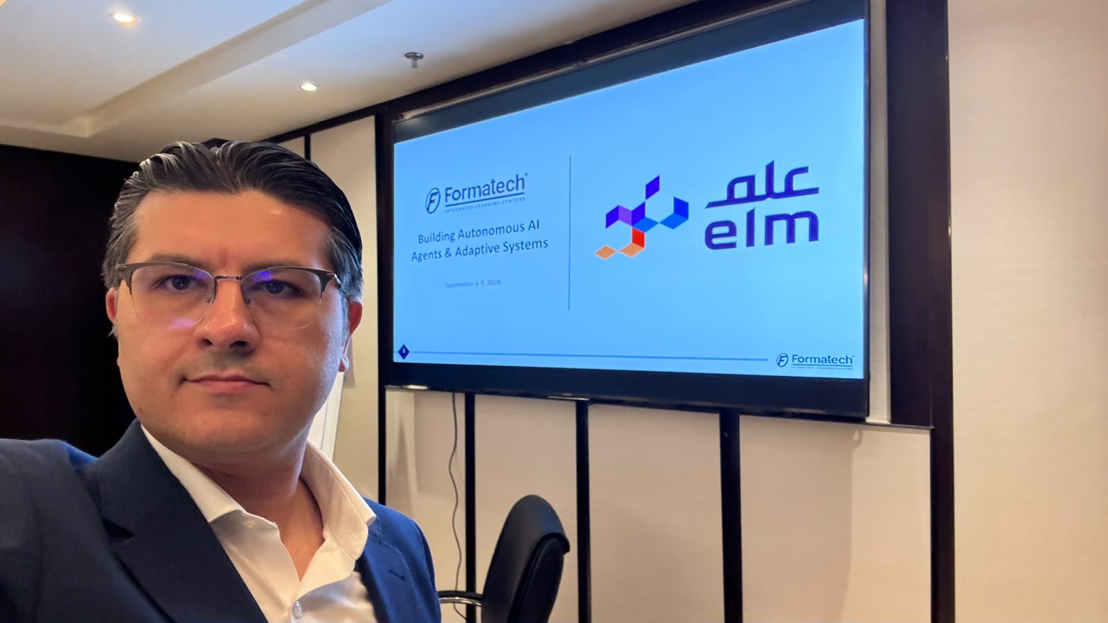 د. فادي عمروش في برنامج بناء وكلاء الذكاء الاصطناعي المستقلّين والأنظمة التكيفية لدى علم.